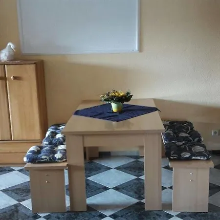 Ferienwohnung Goman アパート