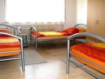 Ferienwohnung Goman アパート